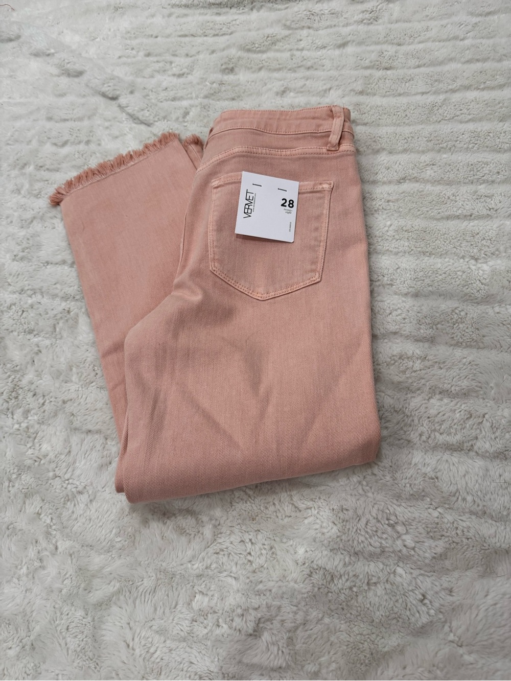 NWT Vervet High Rise Crop 28x27 - Picture 7 of 9